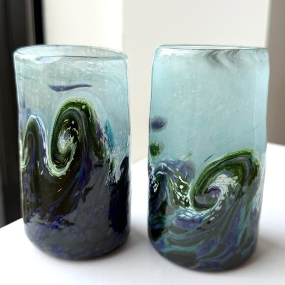 Mad Art Studios Glass Rolling Ocean Waves Shot Glasses or Mini Bud Vase 3 3/4" - Picture 1 of 10